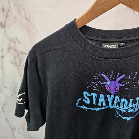 Stay Cold T Shirt Women Medium Black Tee Short Sleeve Keep Your Distance Forever - Picture 2 of 10